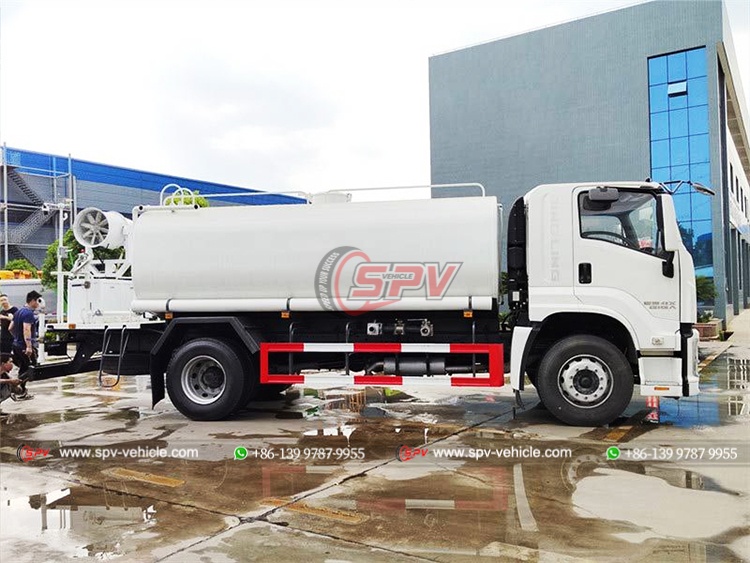 ISUZU High Pressure Spay Dust Control Vehicle - Right Side